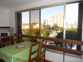 Appartement 2 pièces avec piscine, tennis et parking, animaux permis, à 500m de la mer - FR-1-776-121